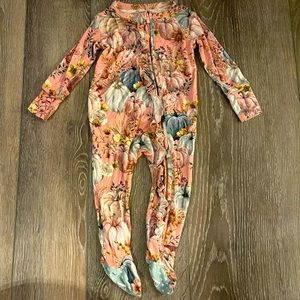 Posh peanut sleeper with pumpkins size 3-6 months